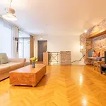 Old Town - Viru Gate Apartment Tallinn