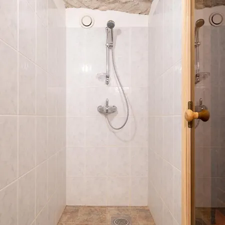 Old Town - Viru Gate تالين