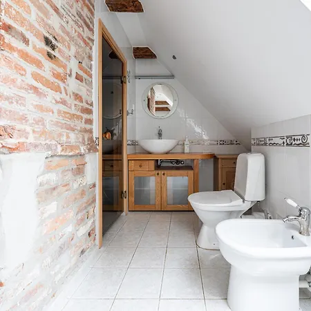 Old Town - Viru Gate تالين