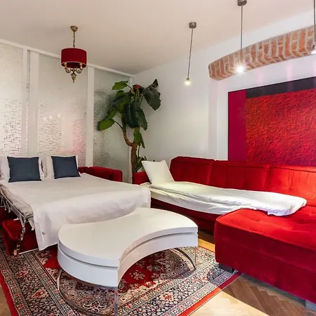 Old Town - Viru Gate شقة تالين