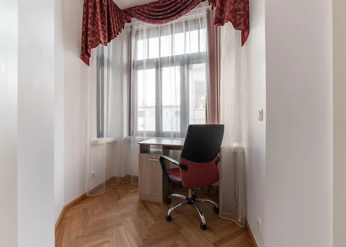 Old Town - Viru Gate Reval